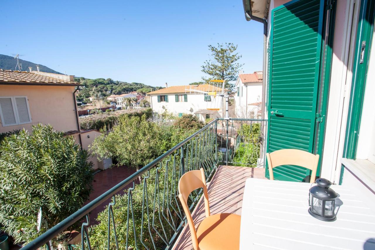 Appartamento In Via Del Mare A Procchio Procchio  Exteriör bild
